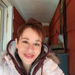 Meet your Posher, Serina